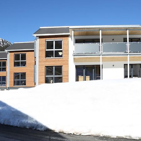 Lehner Panorama Alpensuiten Berwang Exterior foto